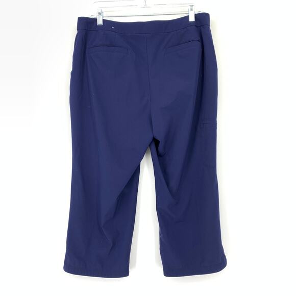 SOLD Chicos Zenergy Golf Cropped Pants Womens Size 2 US 12 Navy Blue Straight - Picture 3 of 6